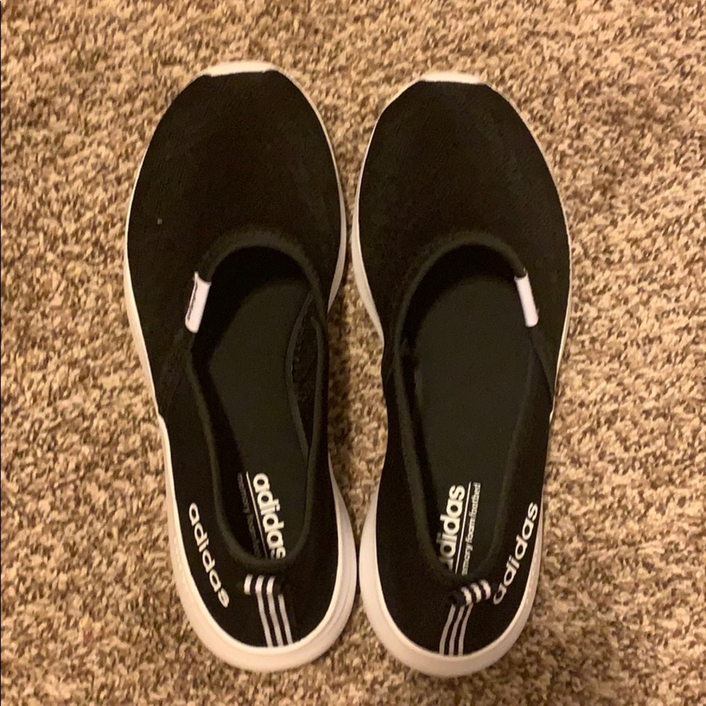 Adidas memory foam slip ons size 9